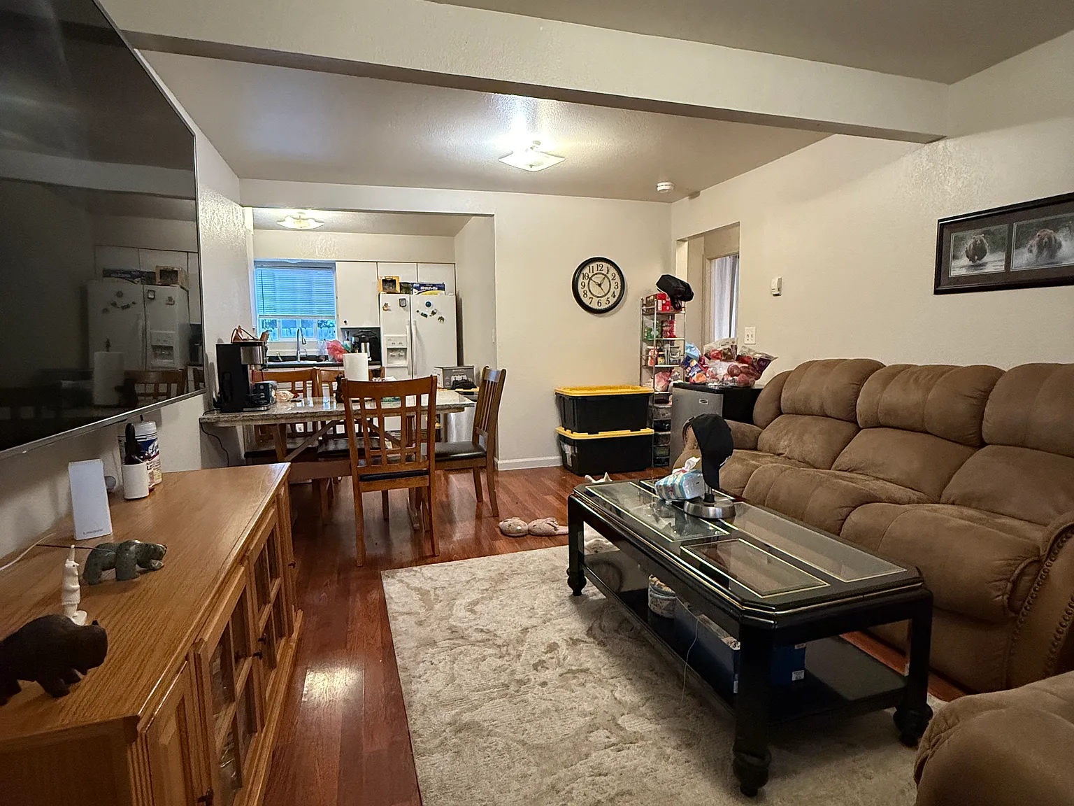 3 bed, 1100 sqft, $2,250 — Photo 1