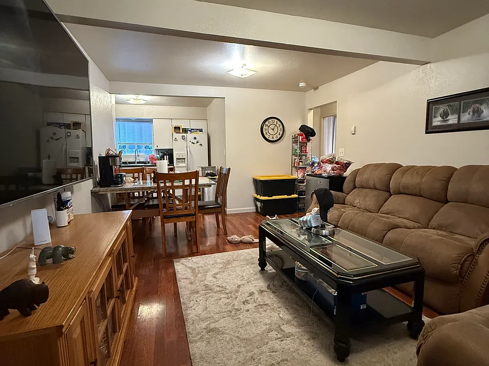 140 W 14th Ave #2
