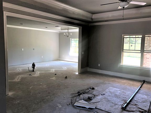 4th image of 2066 Heritage Park Way