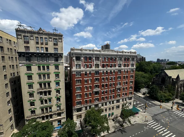510 West 110th Street 12G image 2 of 9