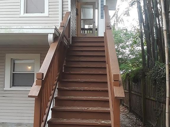 3rd image of 917 E Shadowlawn Ave APT 4
