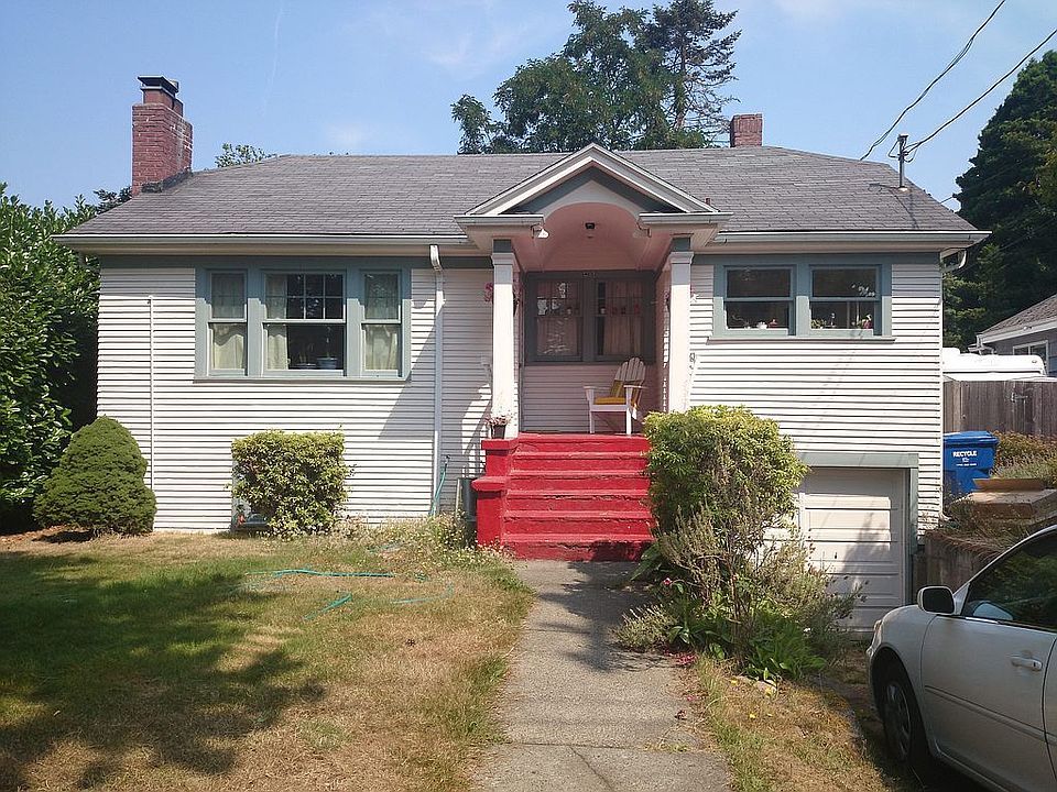 2nd image of 4622 SW Frontenac St