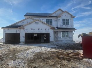 3456 Quartz Dr, Marion, IA 52302