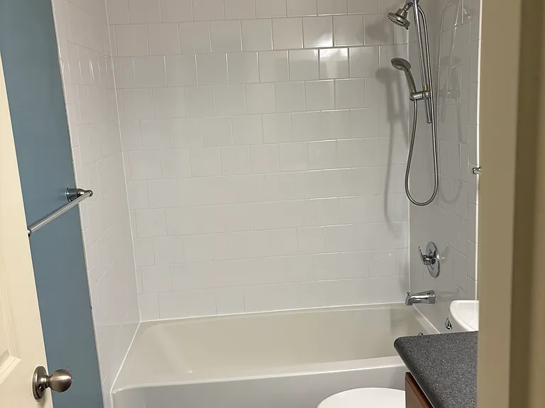 2nd bathroom
