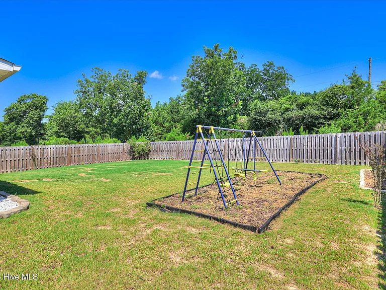 6047 Big Pond Trl #A — Photo 51
