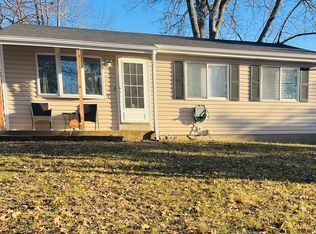 4822 Cherry Blossom Ln, Hazelwood, MO 63042