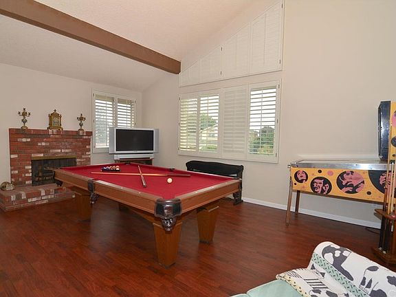 5th image of 5297 Della Ave