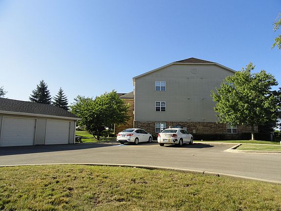 3rd image of 1545 W Crystal Rock Ct Unit 2C