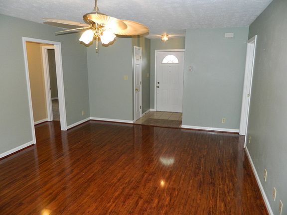 2nd image of 210 Moncrest Dr