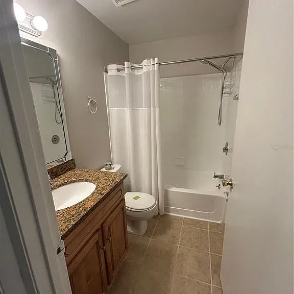 636 Kenwick Cir #105 — Photo 13