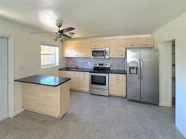 1219 NE 5th Ter #1, Fort Lauderdale, FL 33304