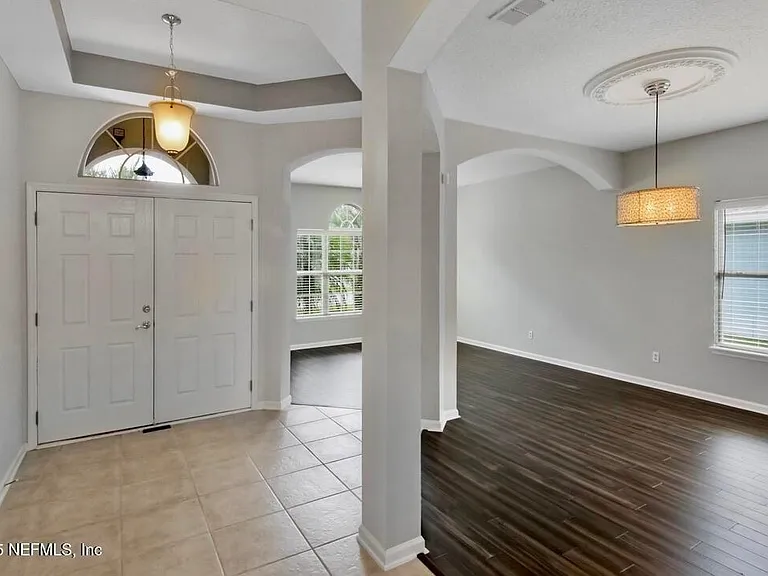 202 Casa Sevilla Ave — Photo 8