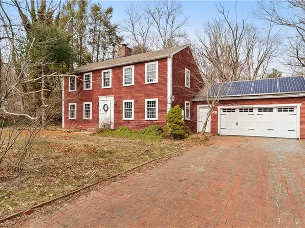 1022 Rowland Dr, Dighton, MA 02715