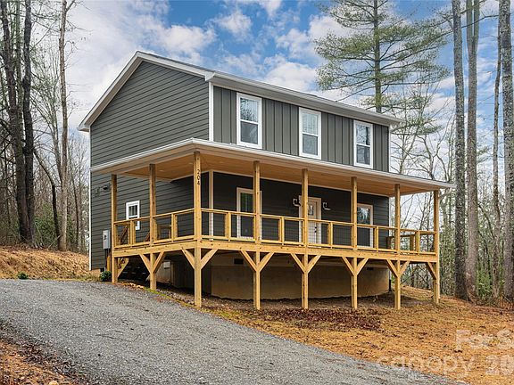 3rd image of 204 Cascade Ridge Rd