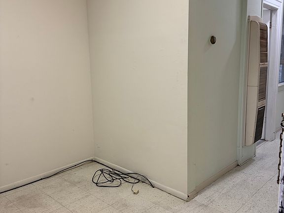 3rd image of 119 Trenton St #117