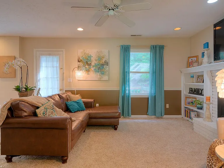 1101 Mourning Dove Dr — Photo 10