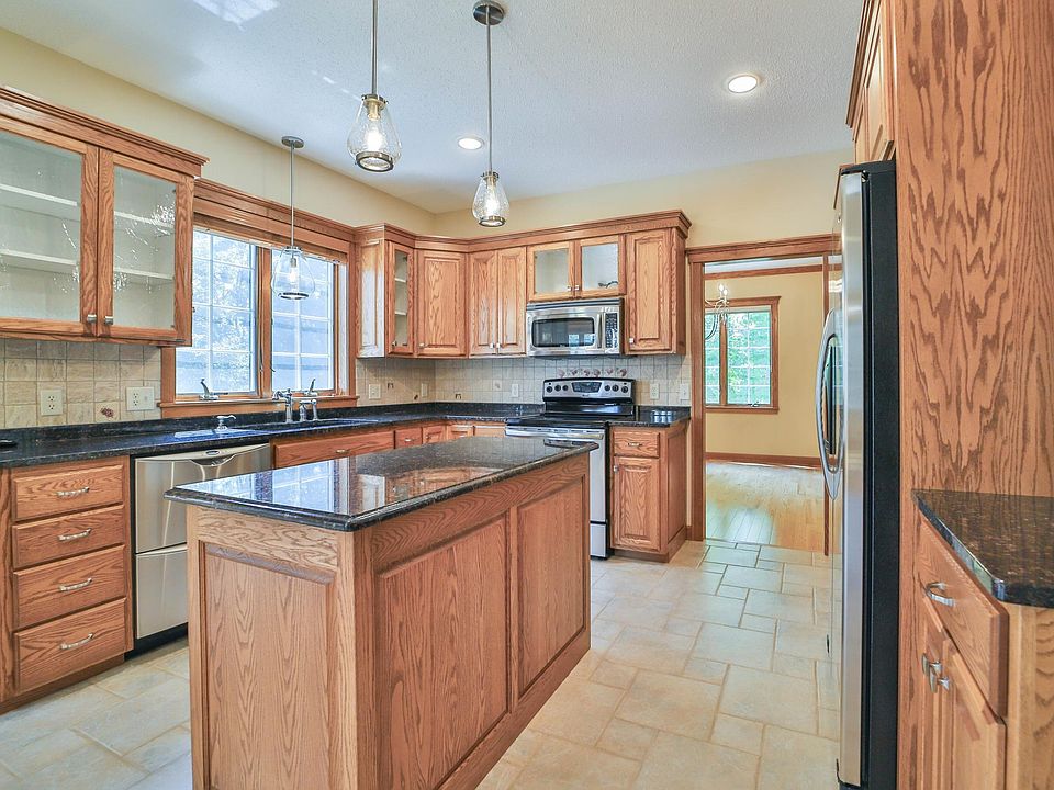 2110 Tamarack Dr, Saint Cloud, MN 56301 MLS 6406015 Zillow