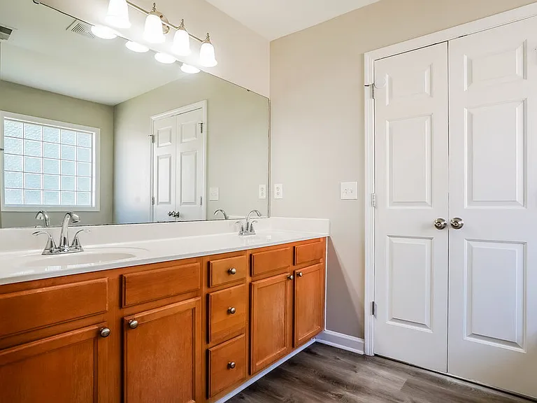 3213 Rendezvous Dr — Photo 16