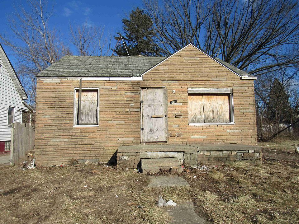 12690 Strasburg