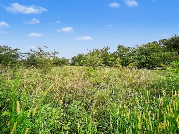 20136 Antioch Rd, Bucyrus, KS 66013