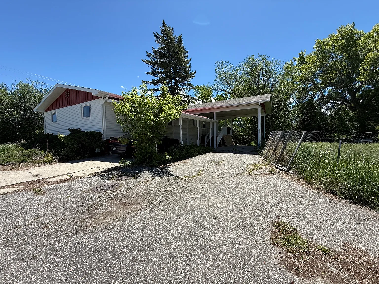 3 bed, 1452 sqft, $2,700 — Photo 2