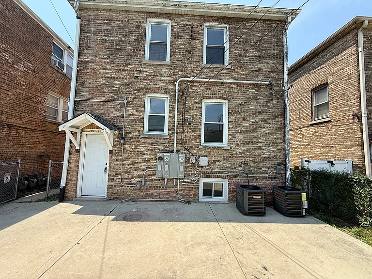 1637 Elmwood Ave #1 — Photo 13