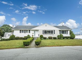 39 Country Club Rd, Stoneham, MA 02180