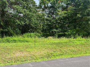 41 Mills Rd, Walden, NY 12586