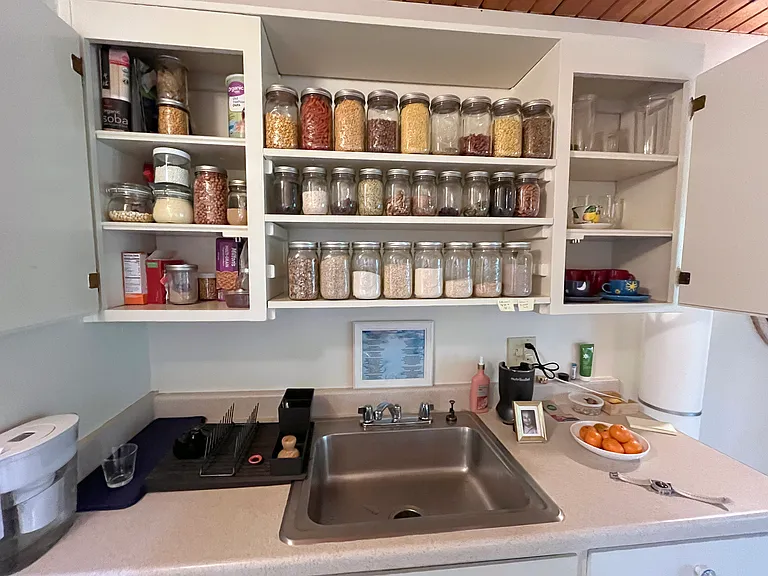 Galley kitchen (Large 1BR upstairs)