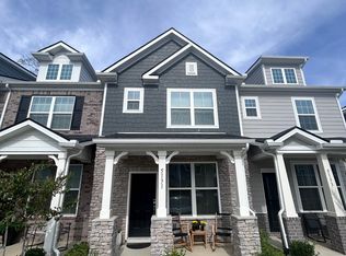 5131 Dayflower Dr, Hermitage, TN 37076