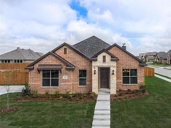 4th image of 127 Laurel Oak Dr