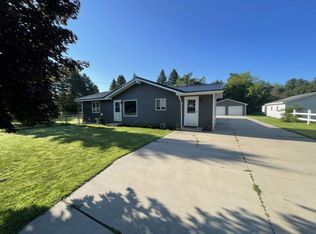 1364 Gun Club Rd, CARO, MI 48723