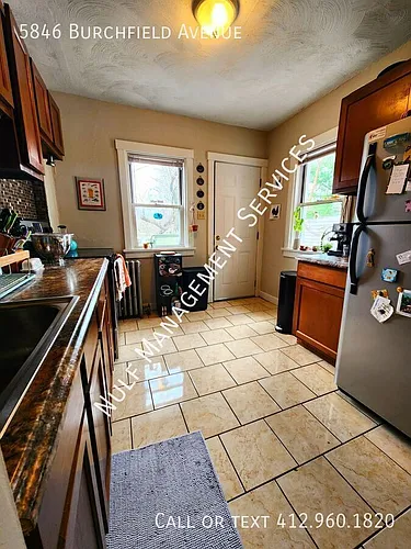 5846 Burchfield Ave Photo 1