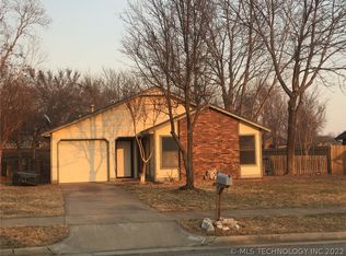 8913 N 121st East Ave, Owasso, OK 74055
