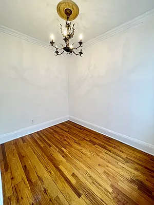 Rented by City Connections Realty | media 16