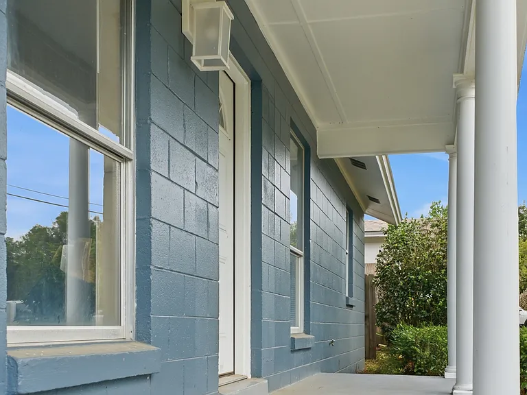 713 Lagoon Dr — Photo 15