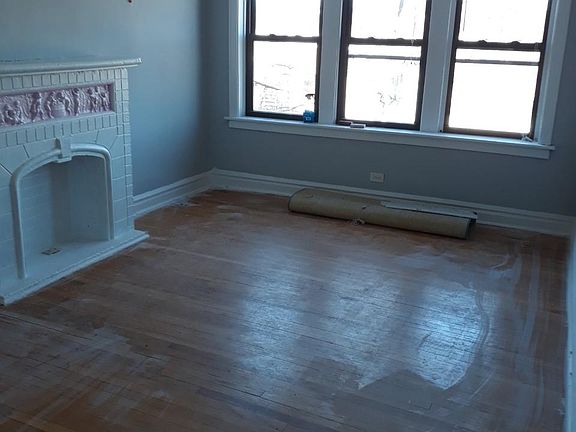 3rd image of 2919 W McLean Ave APT 1