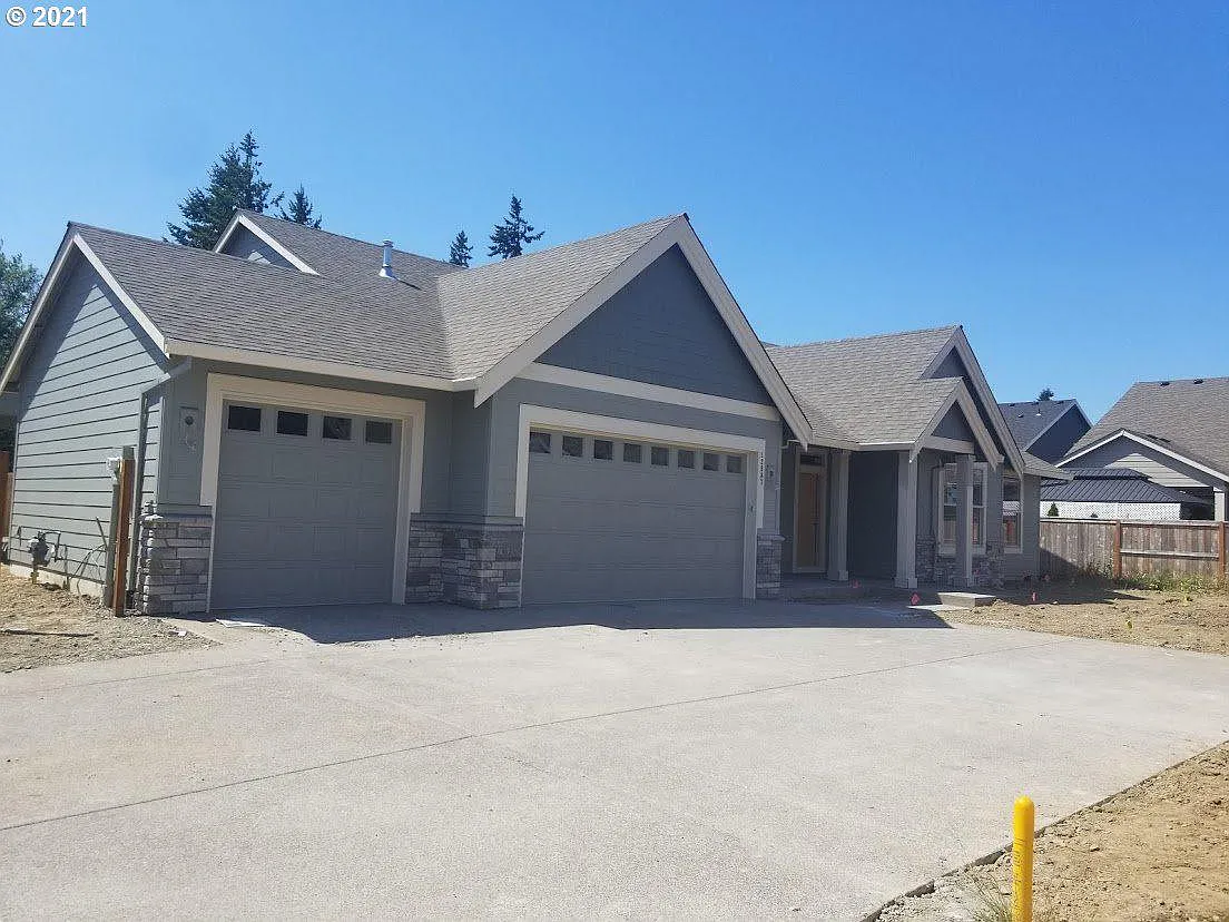 12987 SE Sprout Ln photo 1