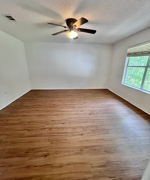 271 Twin Lakes Ln — Photo 33