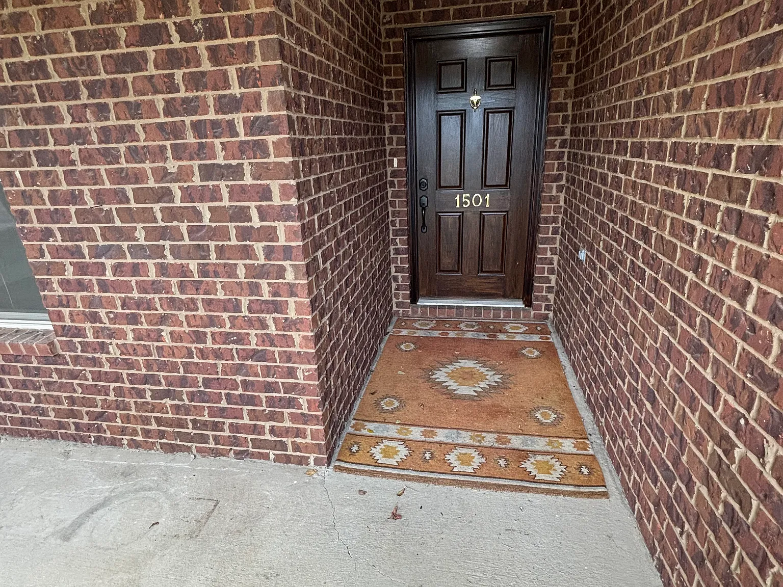 3 bed, 1600 sqft, $1,695 — Photo 4