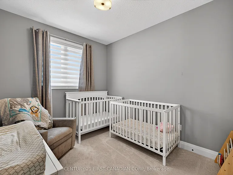 54 Aspen Cir — Photo 37
