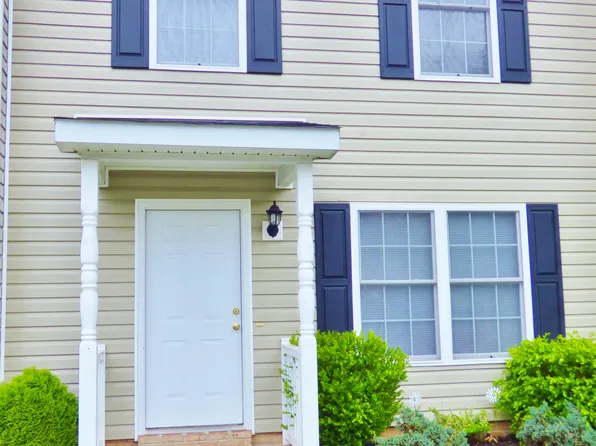 103 12th St, Grottoes, VA 24441