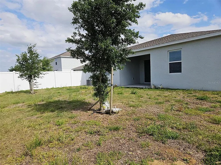 652 Daring Dr — Photo 22