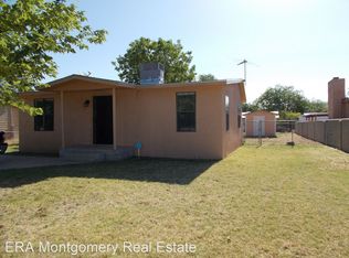 406 N 3rd St, Carlsbad, NM 88220