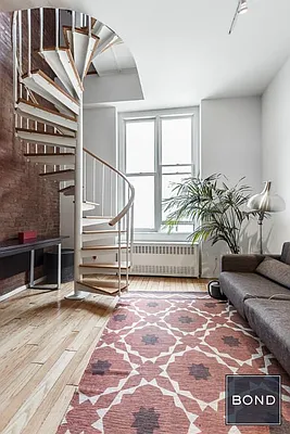 Rented by Bond New York | media 30