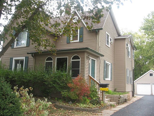 1st image of 704 N 12th St #1