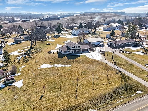 2nd image of 1513 Stoney Point Rd NW