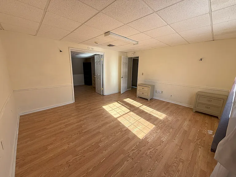 1325 Castle Royale Ct — Photo 10