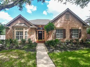 6415 Adobe Trails Dr, Sugar Land, TX 77479