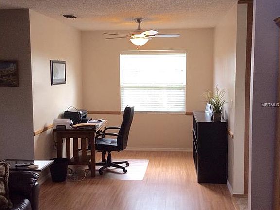 5th image of 3647 Dovetail Ln N